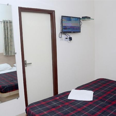 Hotel Kuber 那格浦尔 外观 照片